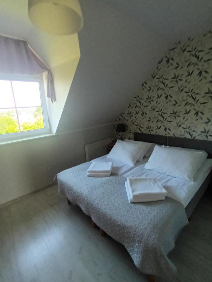 ビチェ Poranek Bed & Breakfast エクステリア 写真
