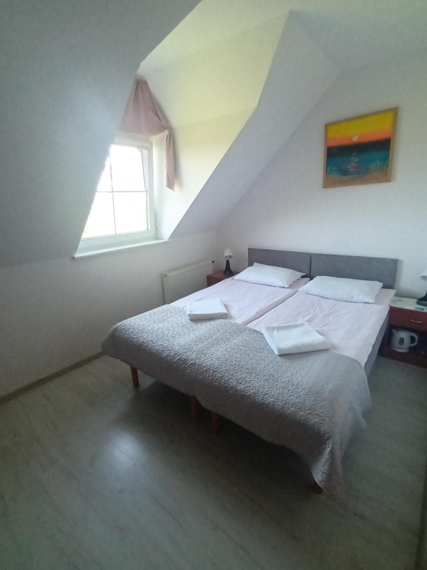 ビチェ Poranek Bed & Breakfast エクステリア 写真