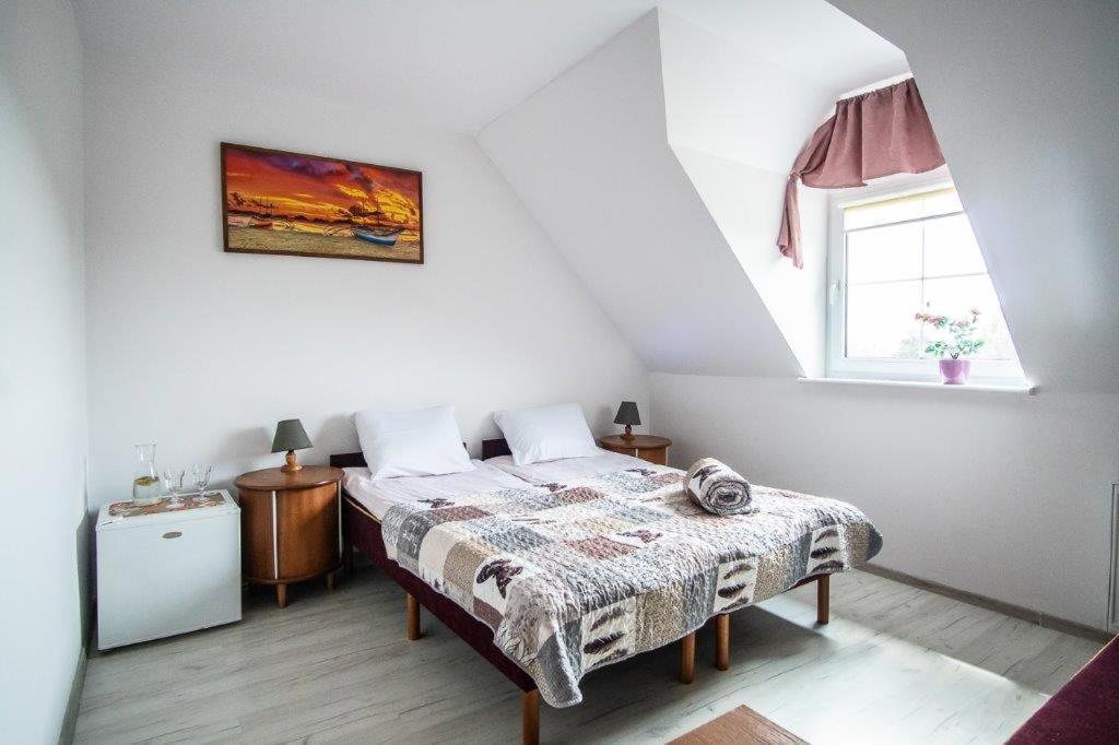 ビチェ Poranek Bed & Breakfast エクステリア 写真
